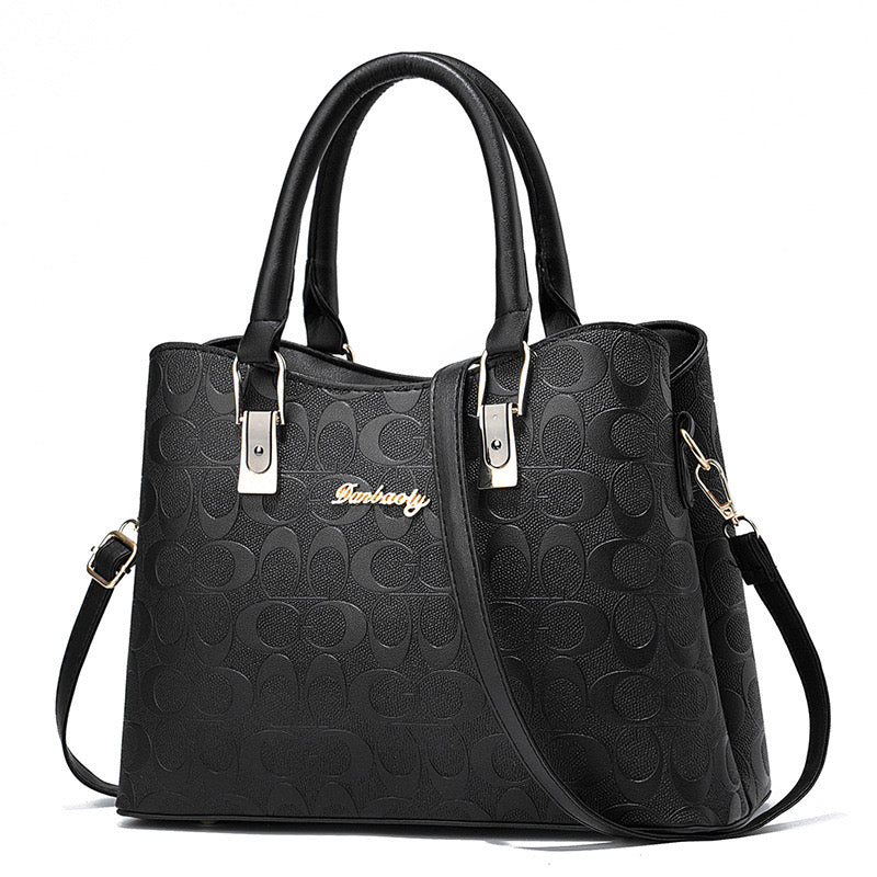 Black Purse 671